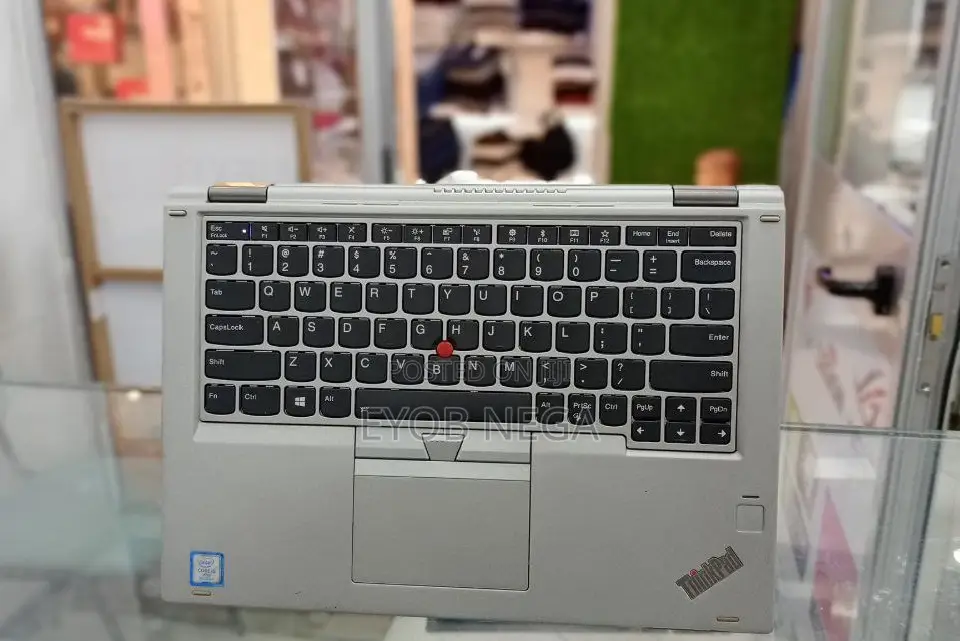 New Laptop Lenovo ThinkPad X380 Yoga 16GB Intel Core I5 SSD 512GB