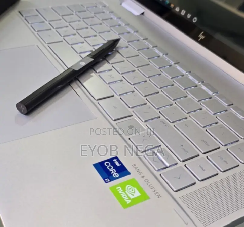 New Laptop HP Envy X360 16GB Intel Core I7 SSD 512GB