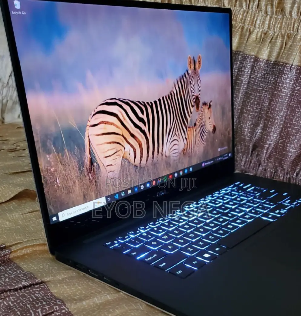 New Laptop Dell XPS 15 16GB Intel Core I7 SSD 512GB