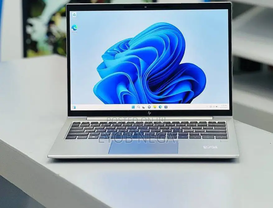 New Laptop HP EliteBook 840 16GB AMD Ryzen 7 SSD 512GB