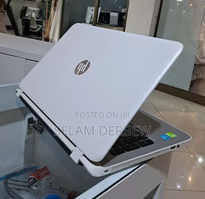 Laptop HP Pavilion 15 8GB Intel Core I5 HDD 1T