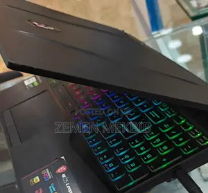 New Laptop MSI GP66 LEOPARD 10UG 16GB Intel Core I5 SSD 512GB