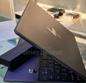 New Laptop HP Spectre 16GB Intel Core I7 SSD 1T