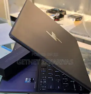 New Laptop HP Spectre 16GB Intel Core I7 SSD 1T