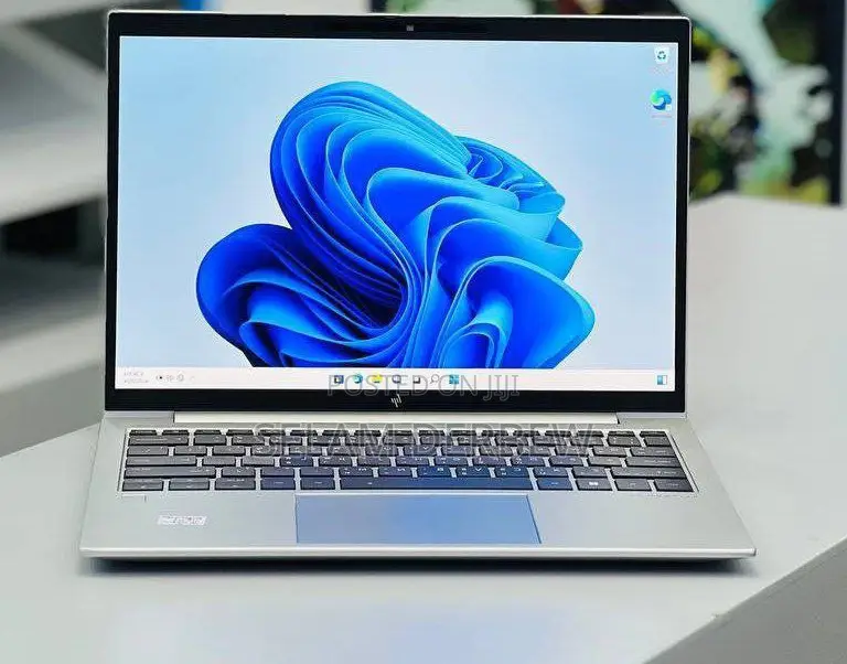 New Laptop HP EliteBook 840 16GB AMD Ryzen 7 SSD 512GB