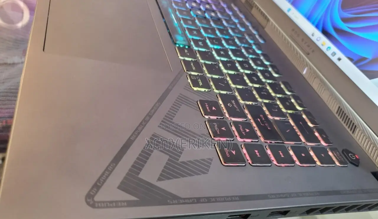 New Laptop Asus 16GB Intel Core I7 SSD 1T