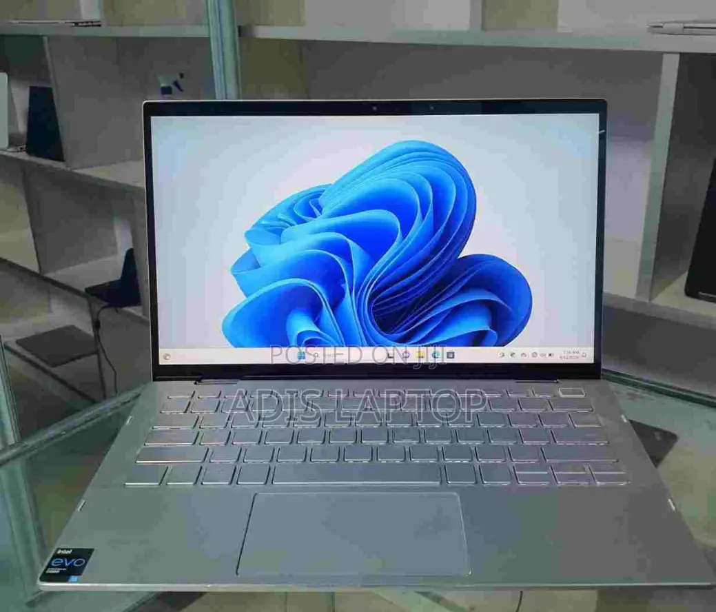 New Laptop Dell Inspiron 15 16GB Intel Core I7 SSD 512GB