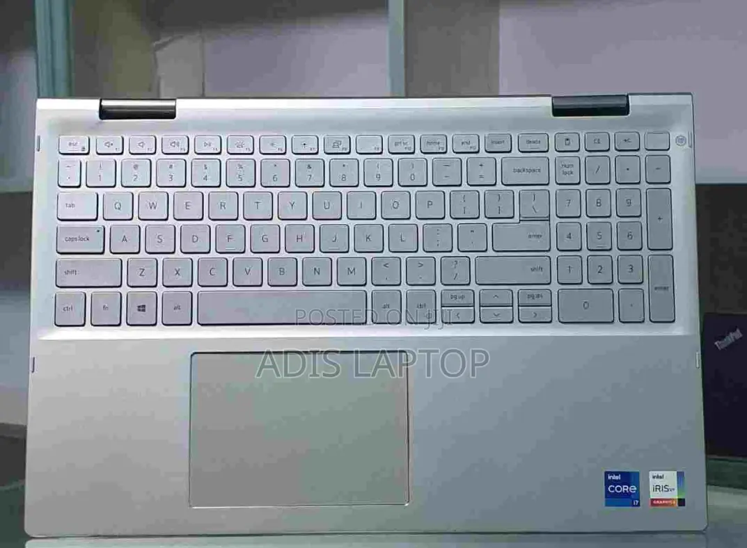 New Laptop Dell Inspiron 15 16GB Intel Core I7 SSD 512GB