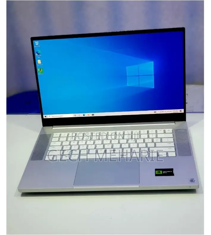 New Laptop Razer Blade 16GB Intel Core I7 SSD 1T