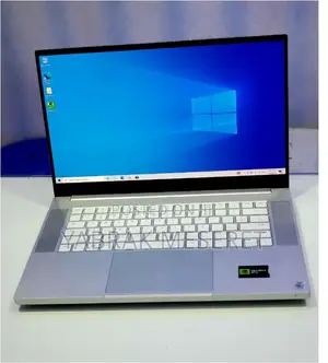 New Laptop Razer Blade 16GB Intel Core I7 SSD 1T