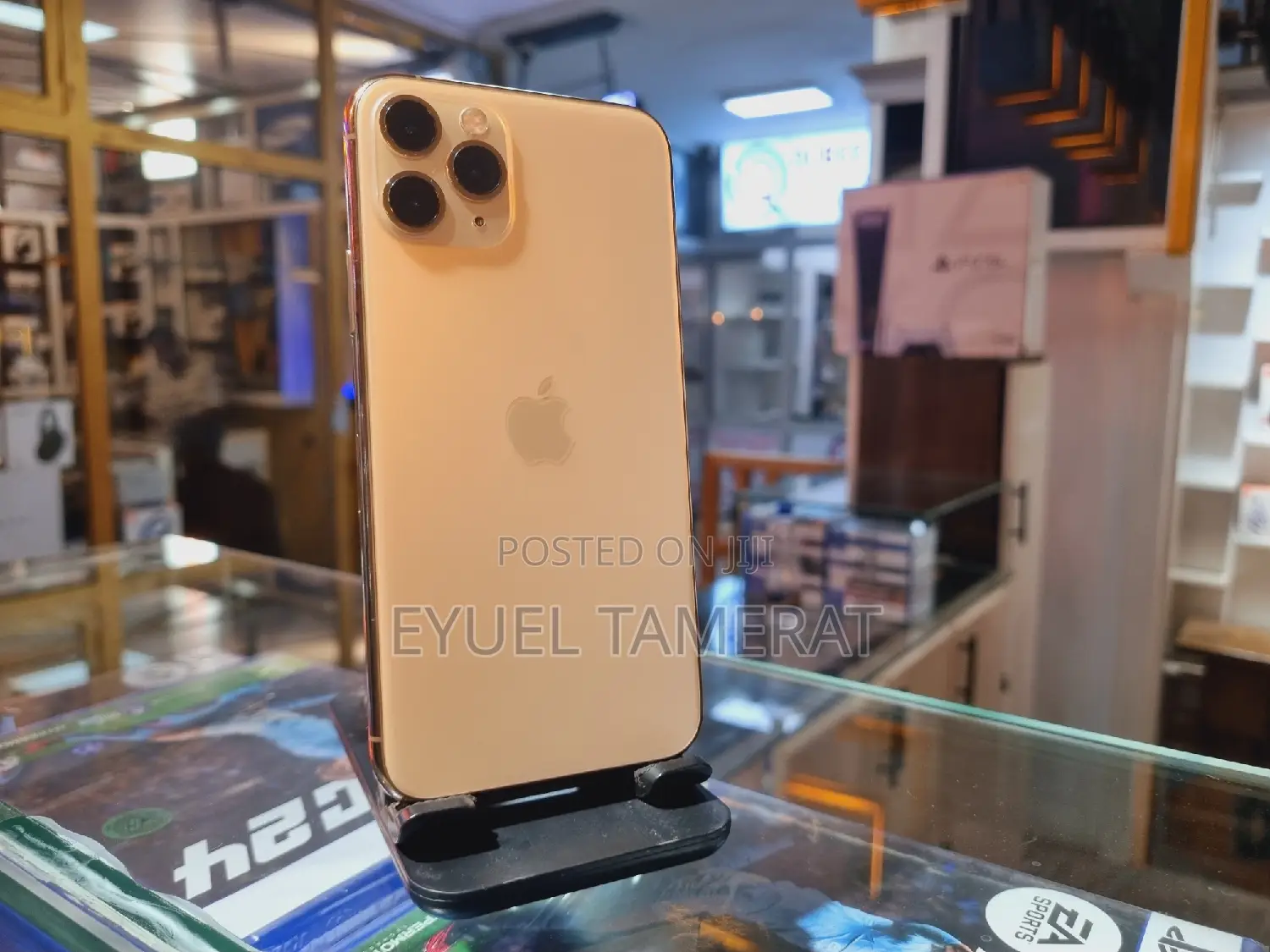 New Apple iPhone 11 Pro 256 GB Gold