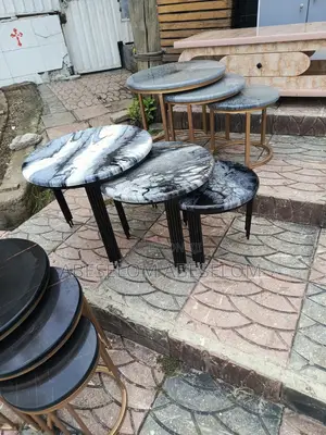 Photo - በ ኢፖክሲ የተሰሩ ኮፊ ቴብል