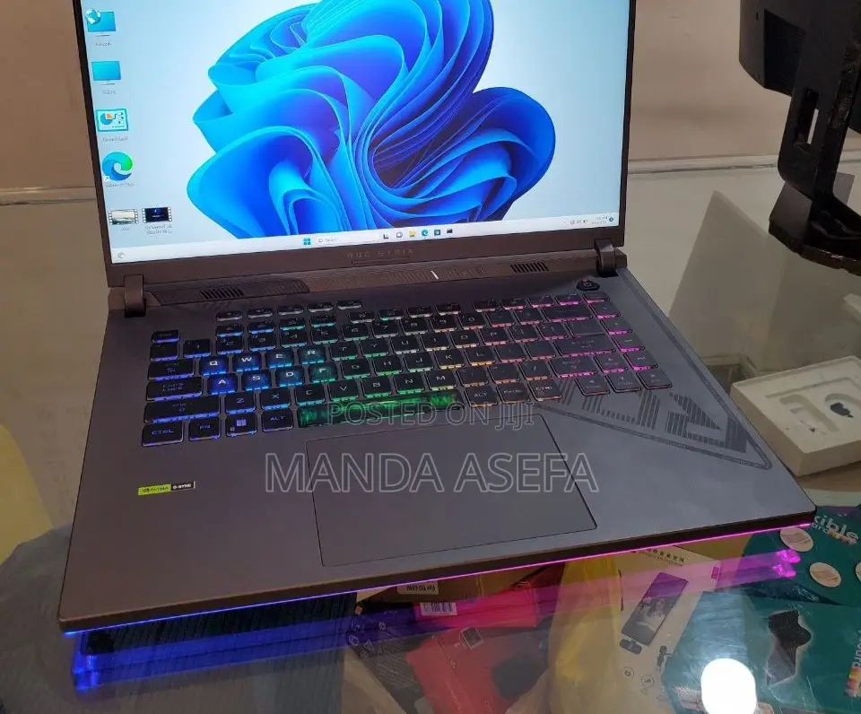 New Laptop Asus ROG Strix G15 16GB Intel Core I7 SSD 1T