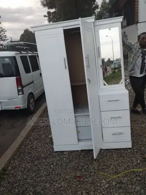 1,20 Cm ቁምሳጥን