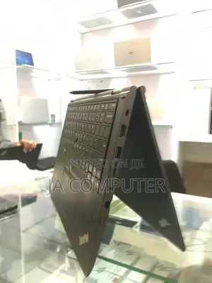 New Laptop Lenovo ThinkPad Yoga 370 8GB Intel Core I5 SSD 512GB