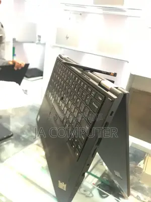 New Laptop Lenovo ThinkPad Yoga 370 8GB Intel Core I5 SSD 512GB