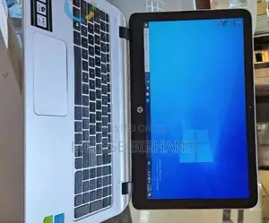 Laptop HP Pavilion 15 8GB Intel Core i5 SSD 1T