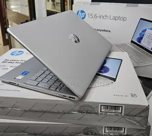 New Laptop HP Stream Notebook 8GB Intel Core I5 SSD 256GB