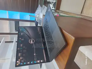 New Laptop Dell Precision 15 5540 16GB Intel Core i7 SSD 512GB