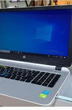 Laptop HP Pavilion 15 8GB Intel Core i5 SSD 1T