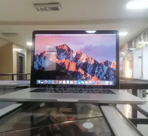 Photo - New Laptop Apple MacBook Pro 2013 16GB Intel Core i7 SSD 512GB