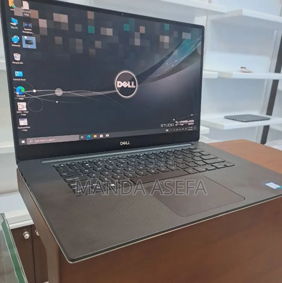 New Laptop Dell Precision 5540 16GB Intel Core I7 SSD 512GB