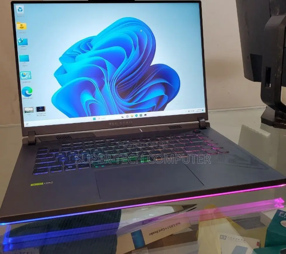 New Laptop Asus ROG Strix G16 G614 16GB Intel Core I7 SSD 1T
