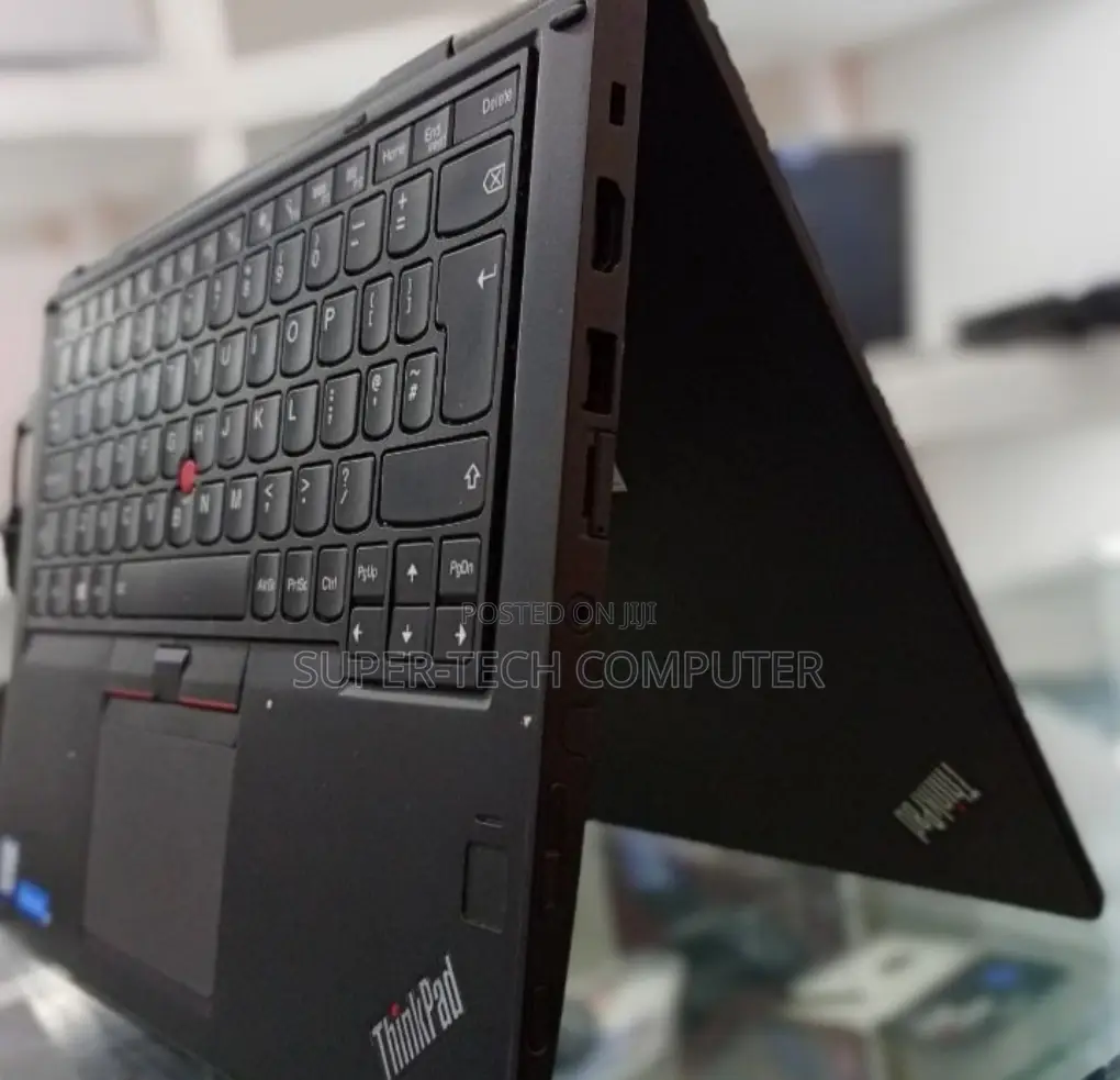 New Laptop Lenovo Yoga 260 8GB Intel Core I5 SSD 512GB