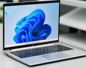 New Laptop HP EliteBook 840 16GB AMD Ryzen 7 SSD 512GB