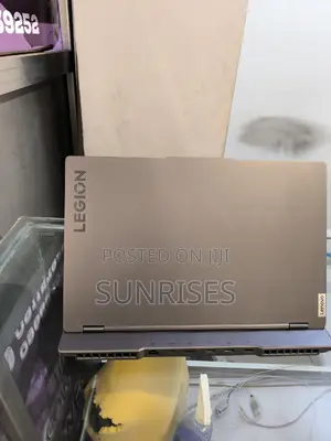 New Laptop Lenovo Legion 5 16GB AMD Ryzen 7 SSD 512GB