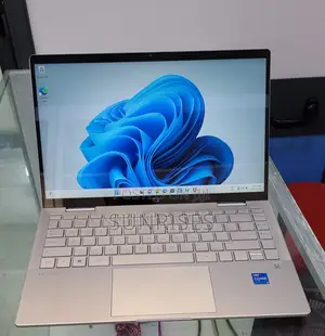 New Laptop HP X2 8GB Intel Core I5 SSD 512GB