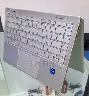 New Laptop HP X2 8GB Intel Core I5 SSD 512GB