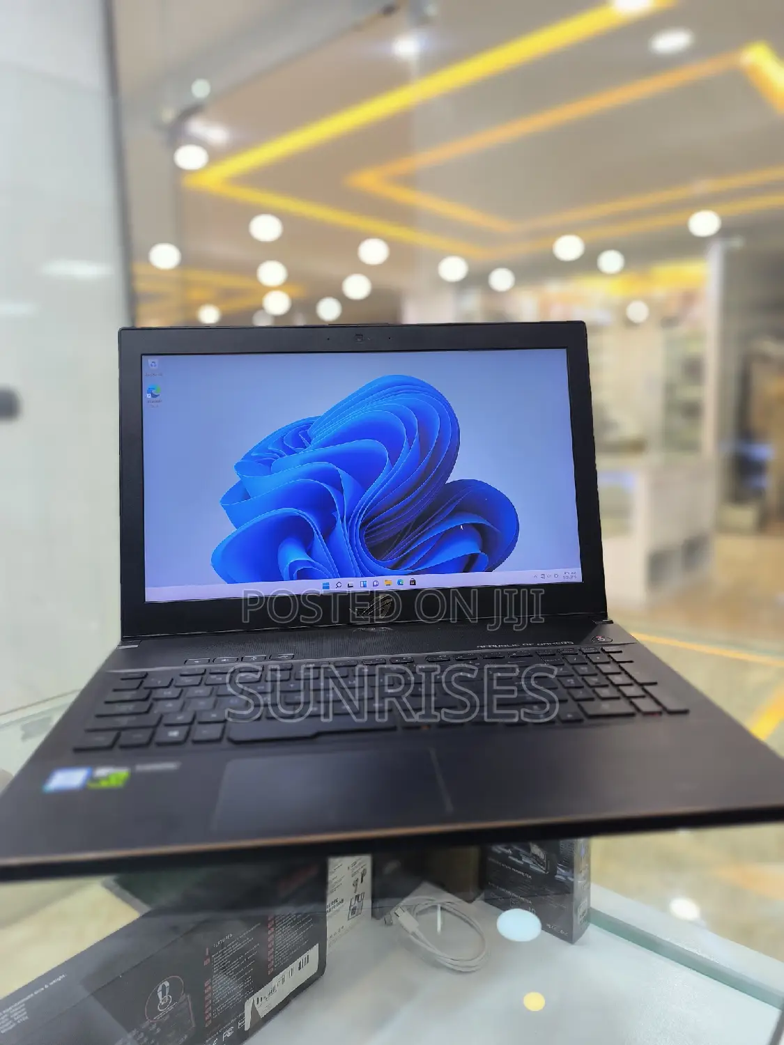 New Laptop Asus ROG Zephyrus M (GM501) 16GB Intel Core I7 SSD 512GB