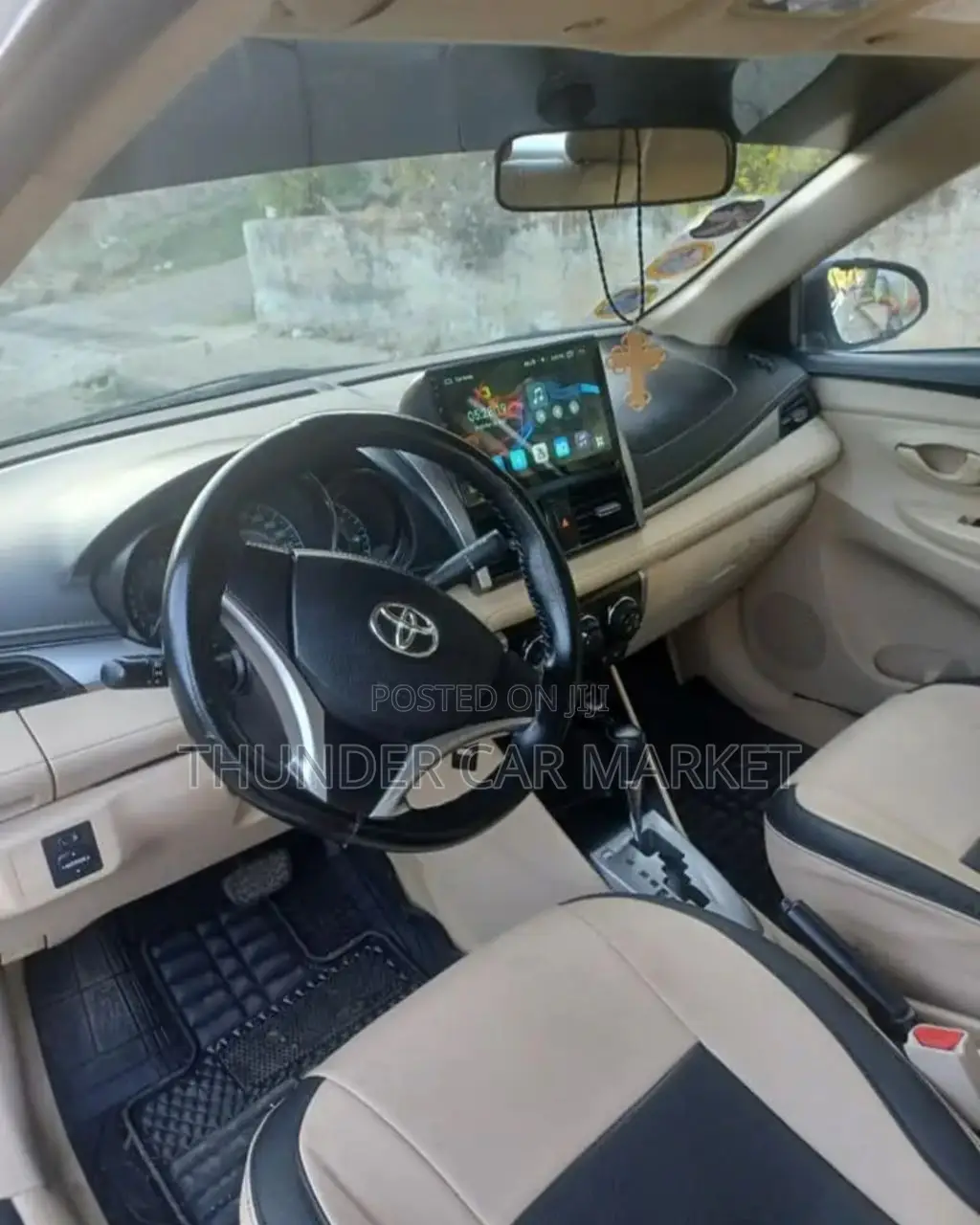 Toyota Yaris L Hatchback 3dr 2016 White