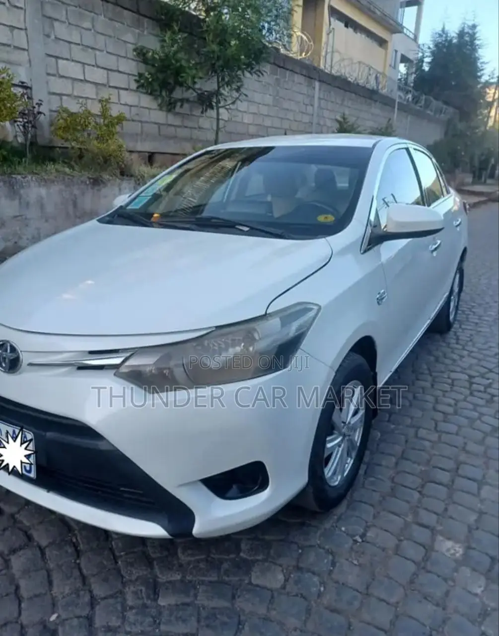 Toyota Yaris L Hatchback 3dr 2016 White