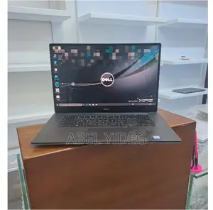 Photo - New Laptop Dell XPS 15 16GB Intel Core I7 SSD 512GB