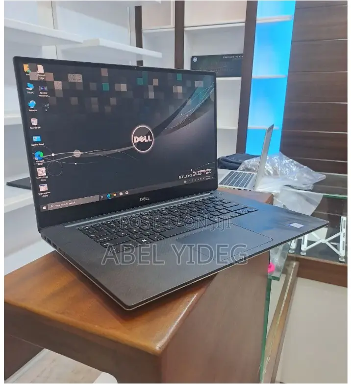 New Laptop Dell XPS 15 16GB Intel Core I7 SSD 512GB