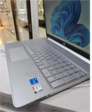 New Laptop HP Stream Notebook 8GB Intel Core I5 SSD 256GB