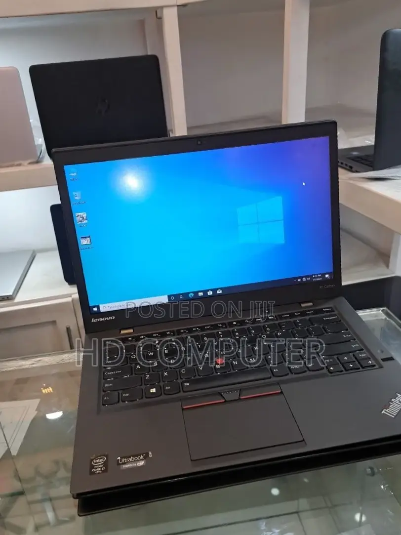 New Laptop Lenovo Yoga 260 8GB Intel Core I5 SSD 512GB