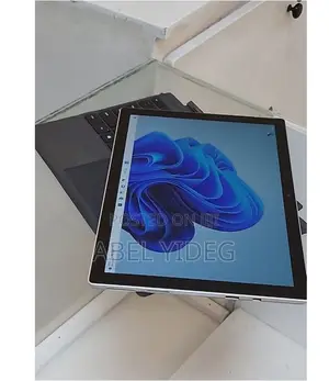 New Laptop Microsoft Surface Pro 8GB Intel Core I5 SSD 128GB