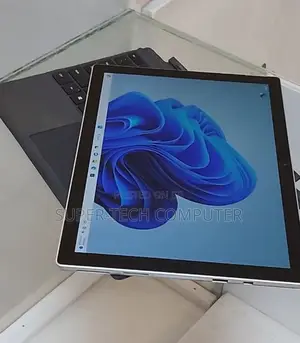 Photo - New Laptop Microsoft Surface Laptop 5 8GB Intel Core I5 SSD 128GB