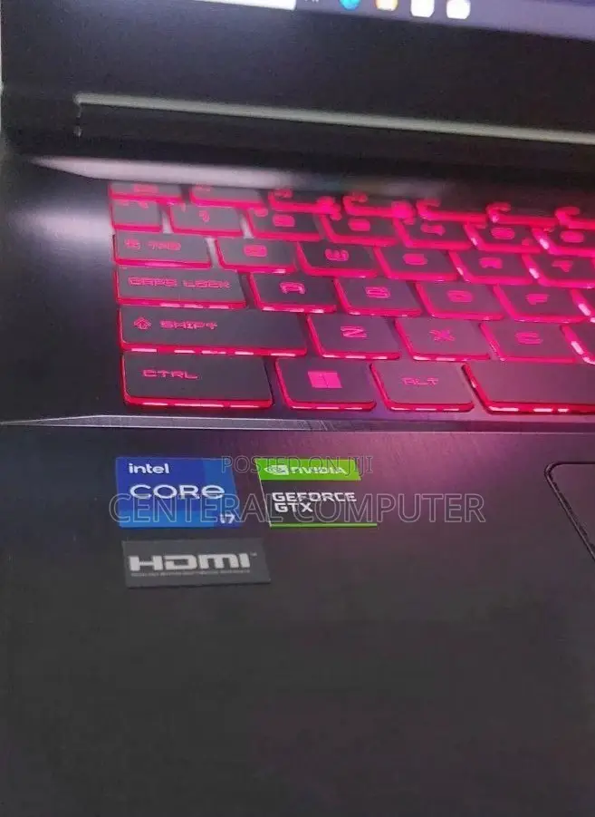 New Laptop MSI GP75 Leopard 16GB Intel Core I7 SSD 512GB