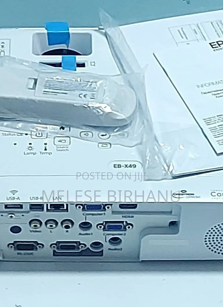 New Epson Projexctor X49 Projector