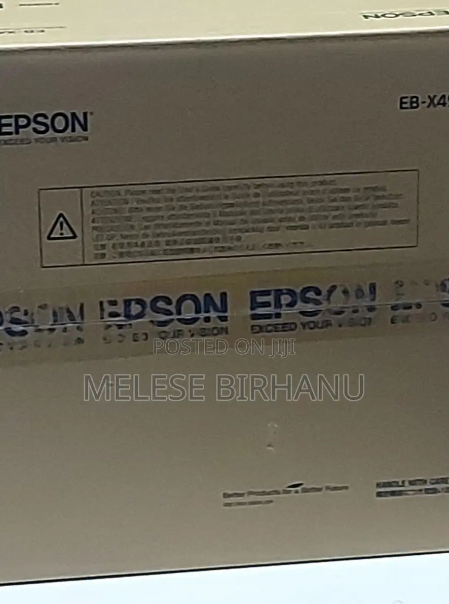 New Epson Projexctor X49 Projector