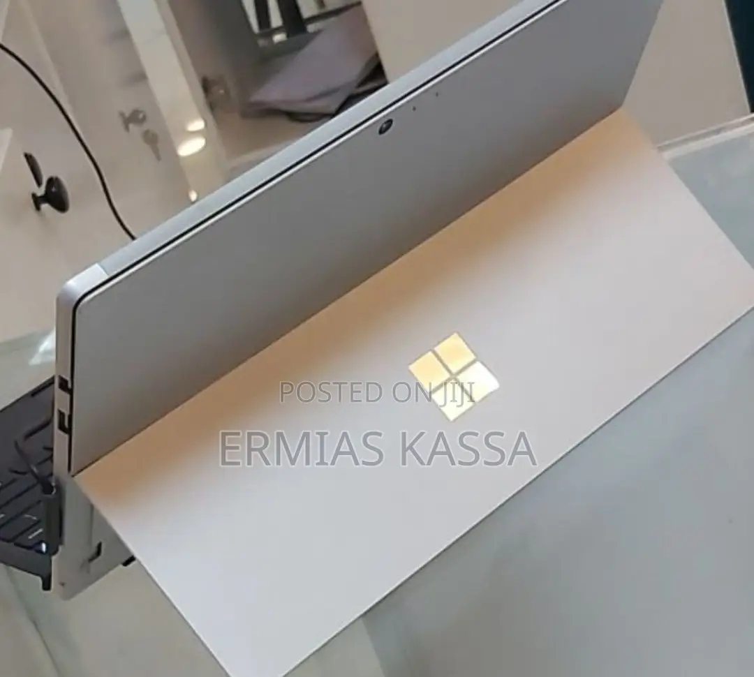 New Microsoft Surface Pro 5 128 GB Black