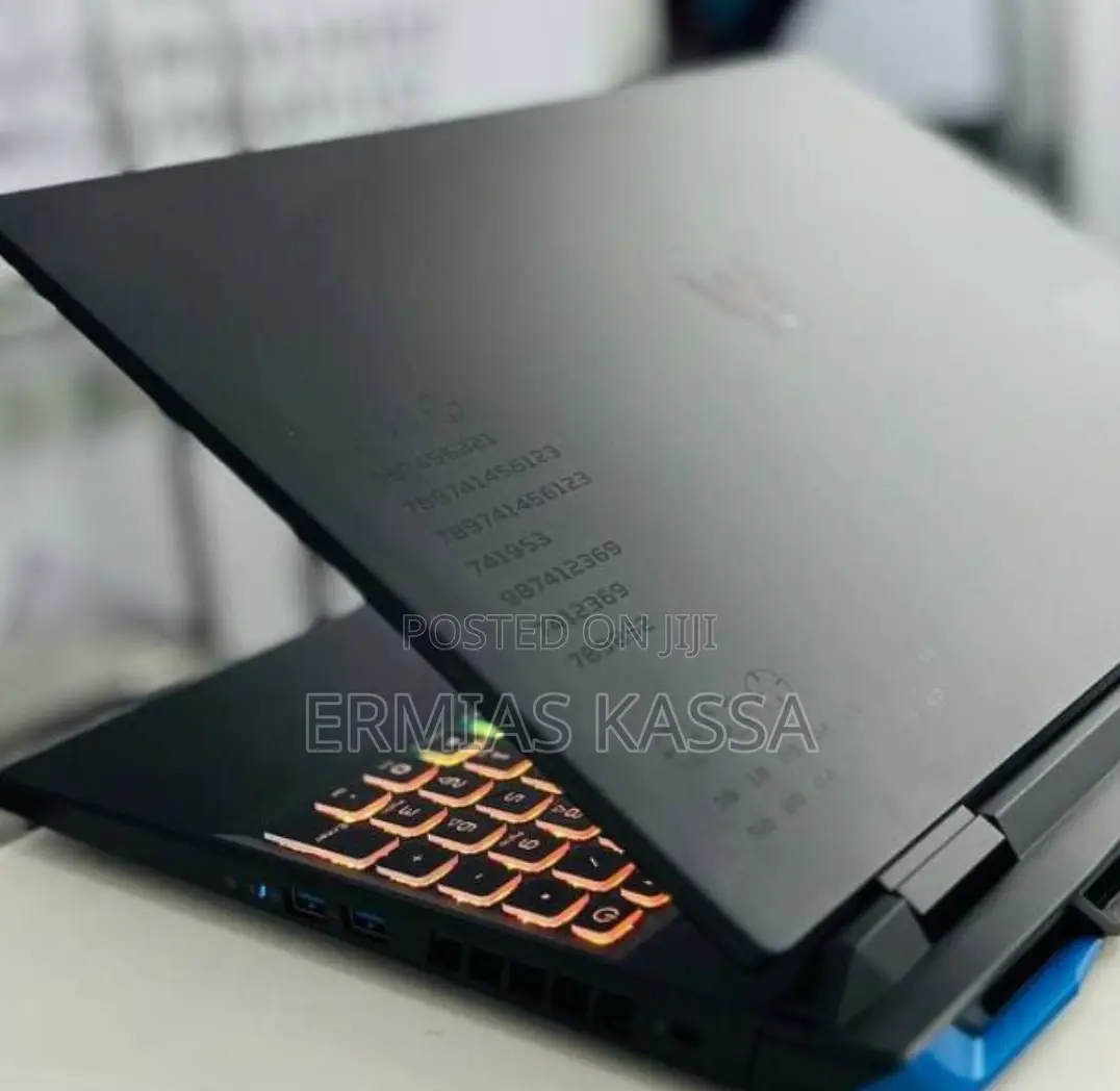 New Laptop Acer Predator Helios 300 16GB Intel Core I9 SSD 1T
