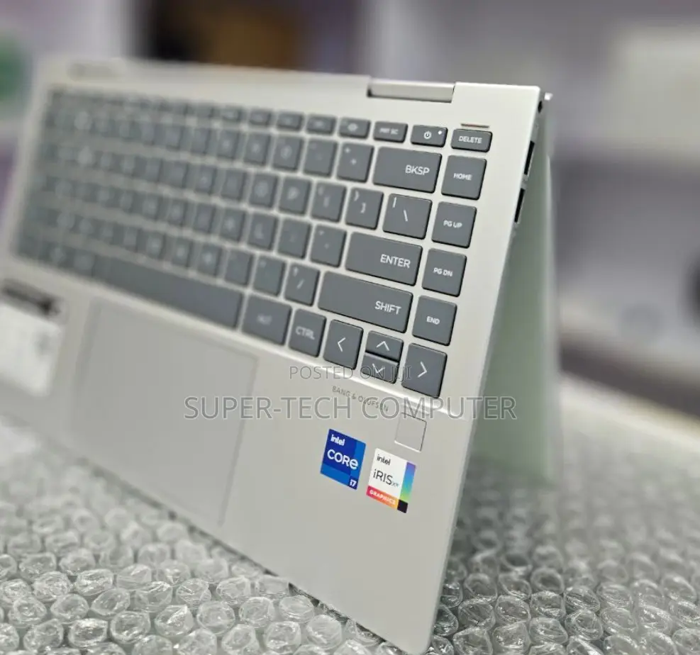 New Laptop HP Envy X360 16GB Intel Core I7 SSD 1T
