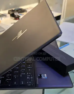 New Laptop HP Spectre X360 13t 16GB Intel Core I7 SSD 1T