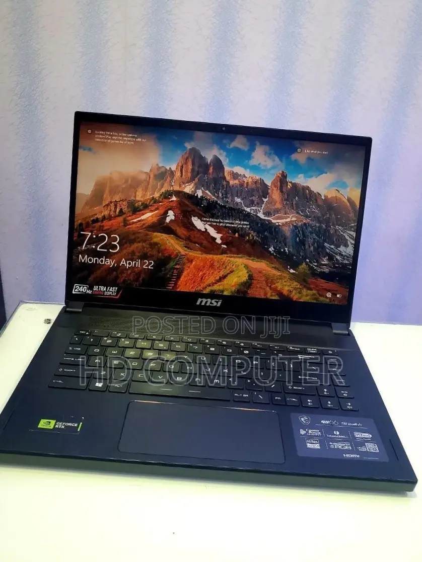 New Laptop MSI GE66 Raider 32GB Intel Core I9 SSD 1T