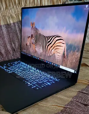 New Laptop Dell XPS 15 16GB Intel Core I7 SSD 512GB